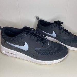 AIR MAX THEA *Great Condition*